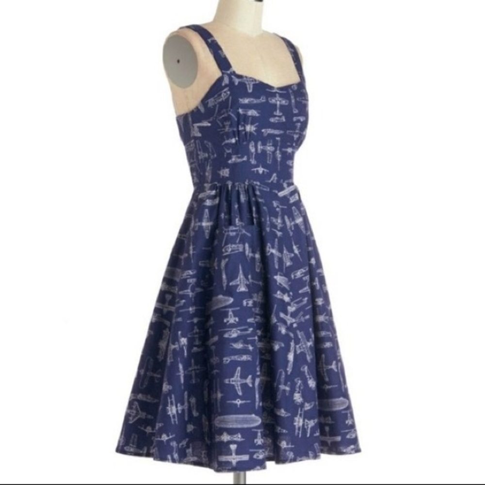 MODCLOTH "On a Barrel Roll" Dress Navy, Med